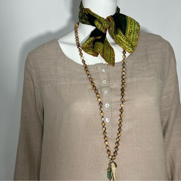 Soft Surroundings Linen/Cotton Blend asymmetrical criss cross hem tunic top - S - Picture 5 of 11